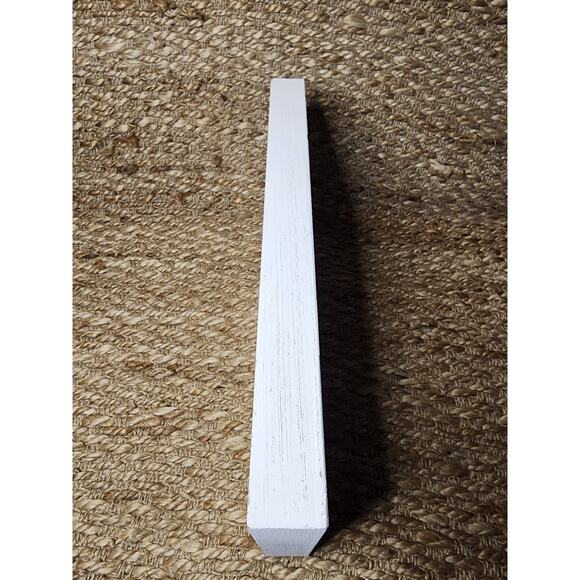 Merry Christmas Wooden Gnome Sign Wall Shelf Holiday Decor White Sixtrees - Picture 2 of 7